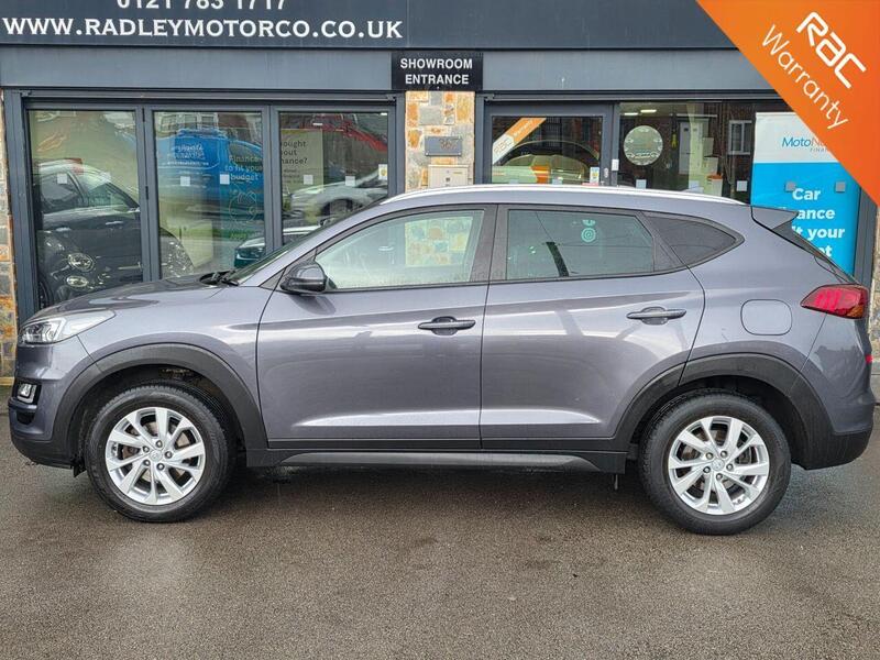 Hyundai Tucson view 2
