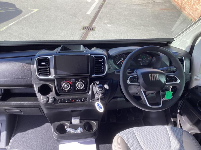 Auto-Trail V-Line 635 Sport — image 27