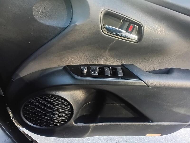 Toyota Prius view 31