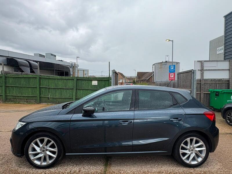 Seat Ibiza view 5