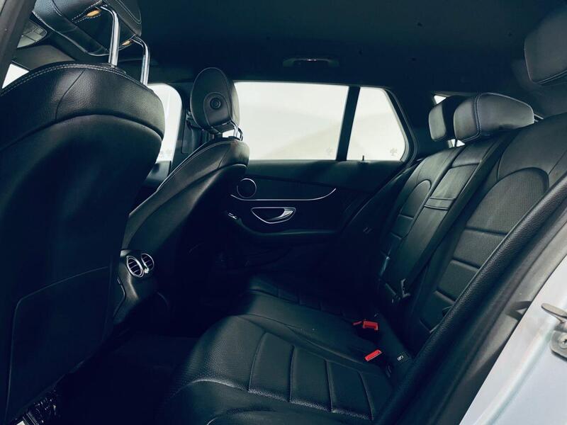 Mercedes-Benz C-Class view 7