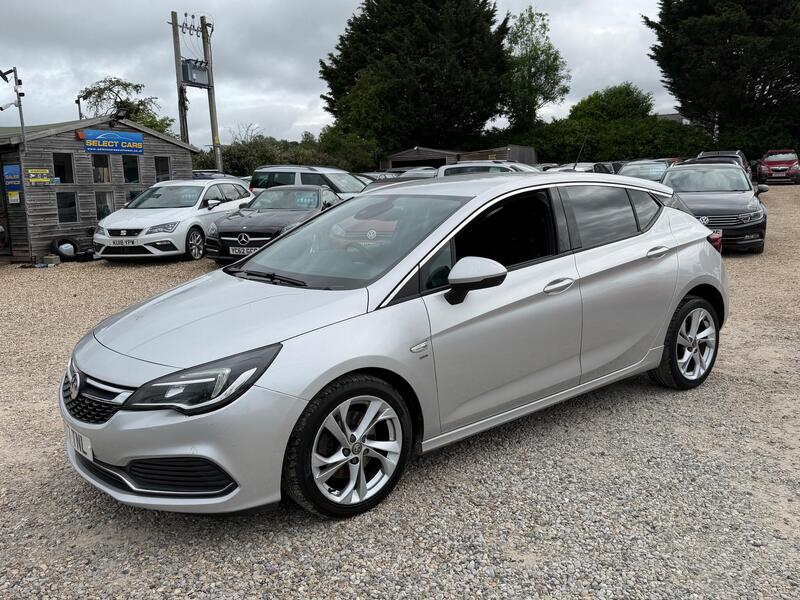 Vauxhall Astra view 4