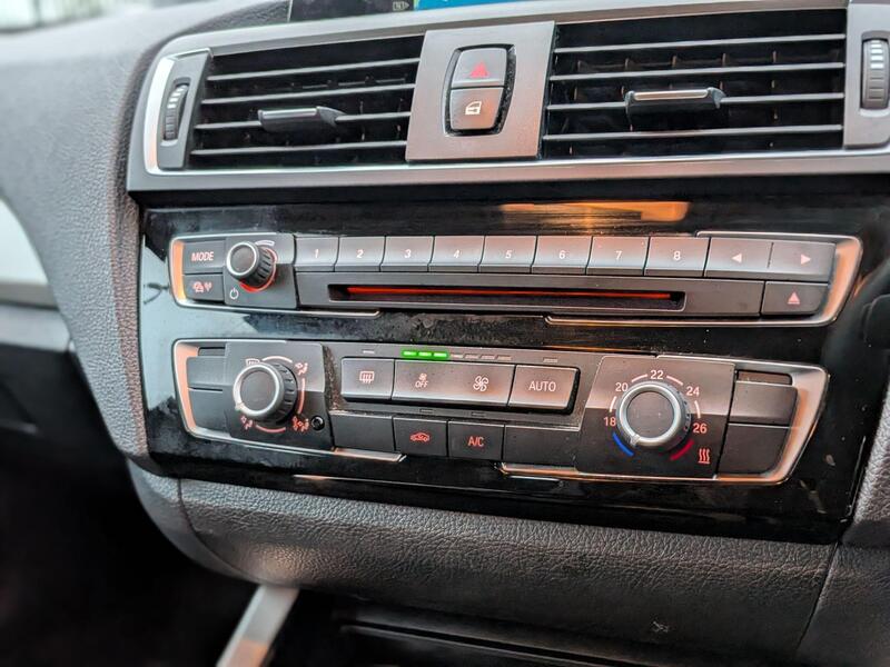 BMW 1 Series view 26