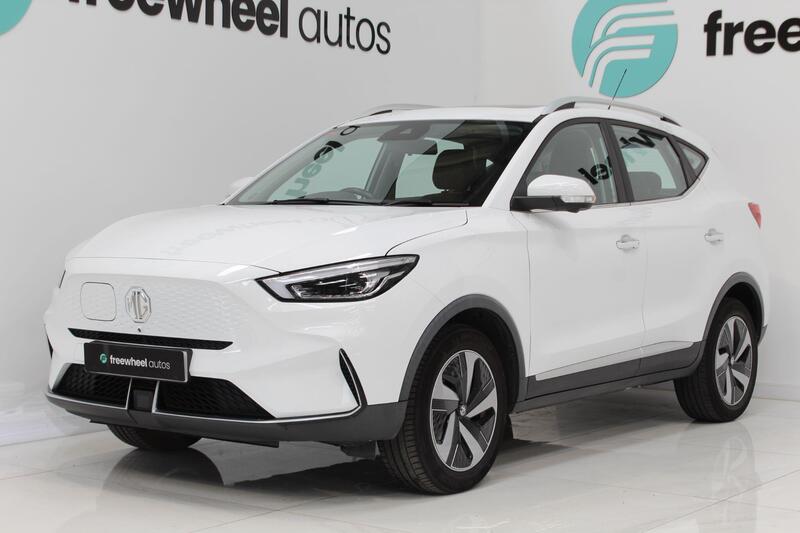 2022 MG MG ZS in White — image 8 of 70