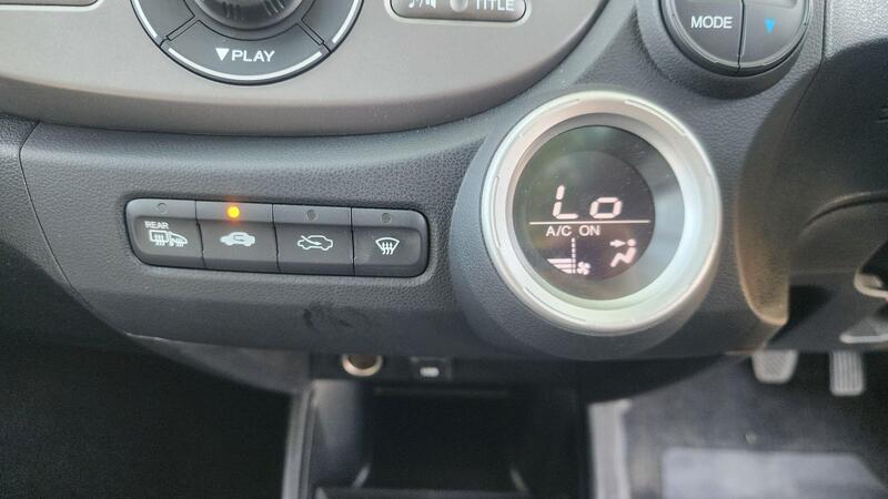 2010 Honda Jazz — photo 26