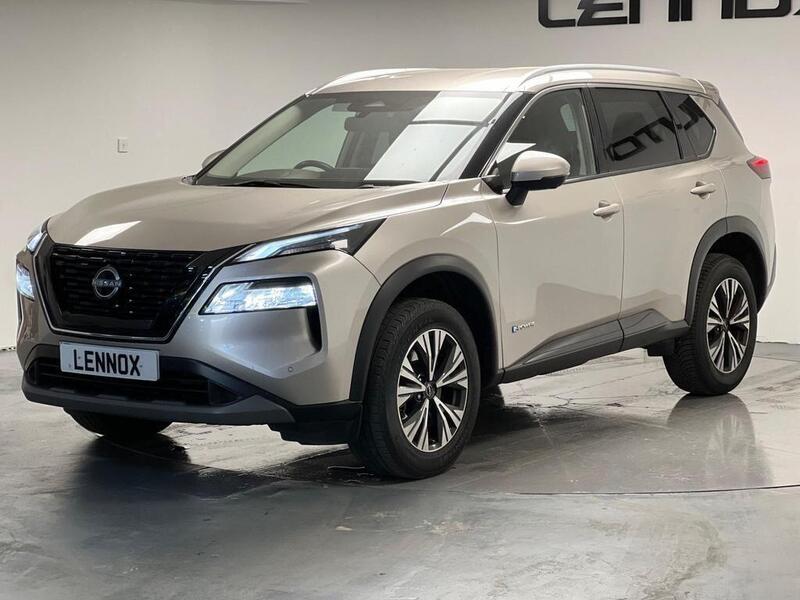 Nissan X Trail view 3