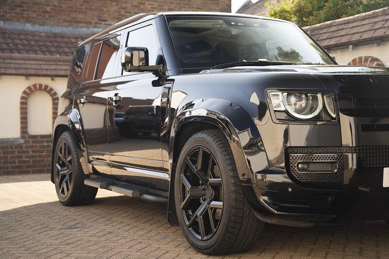Land Rover Defender view 7