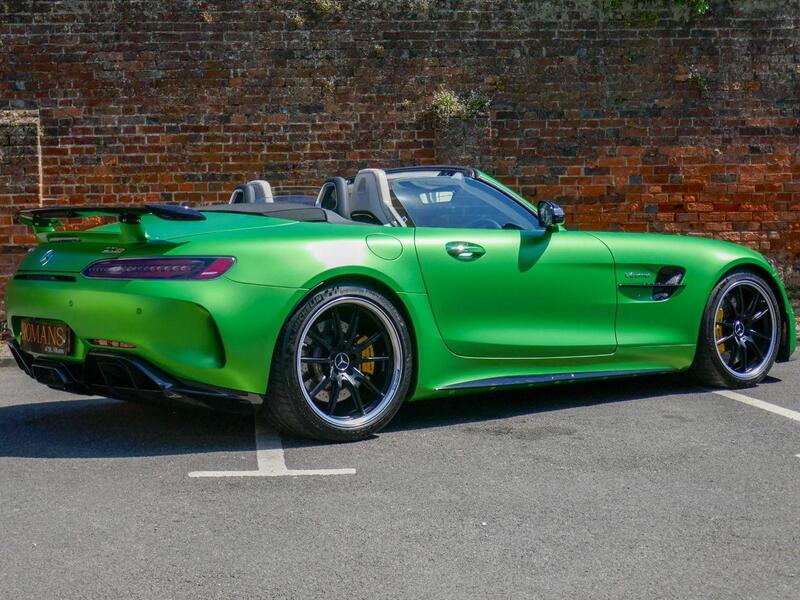 Mercedes-Benz Amg GT view 3