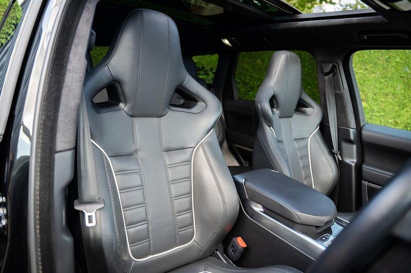 Land Rover Range Rover Sport view 2