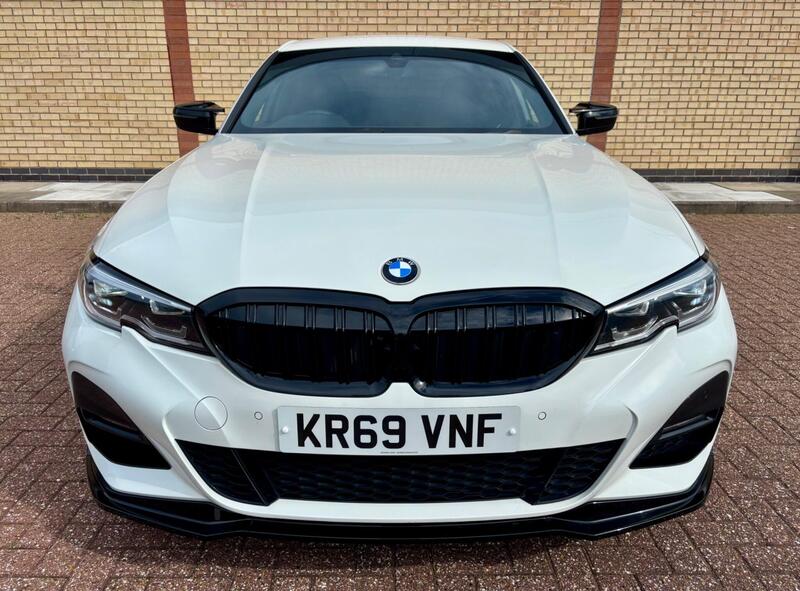 BMW 3 Series view 6
