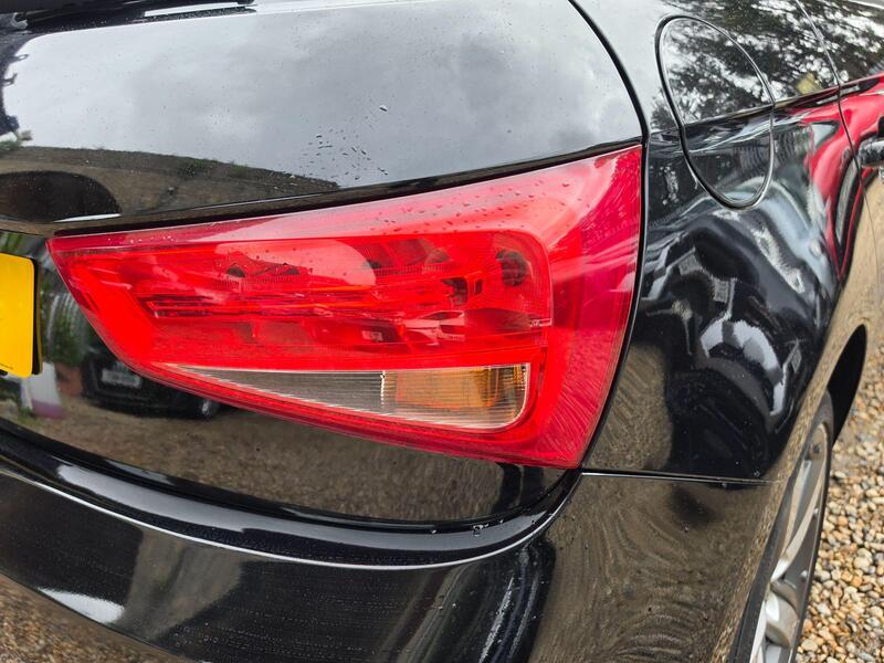 Audi A1 1.4 TFSI Sport Sportback Euro 5 (s/s) 5dr thumbnail 12