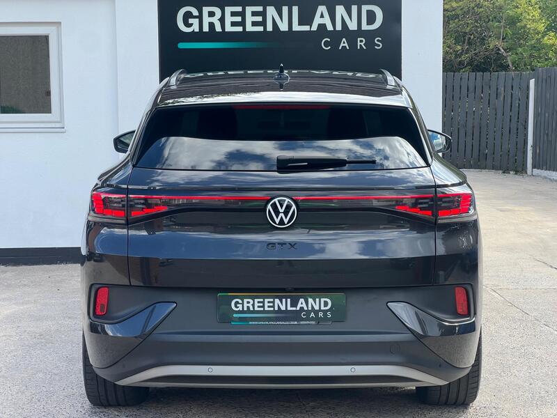 Volkswagen Id.4 view 5