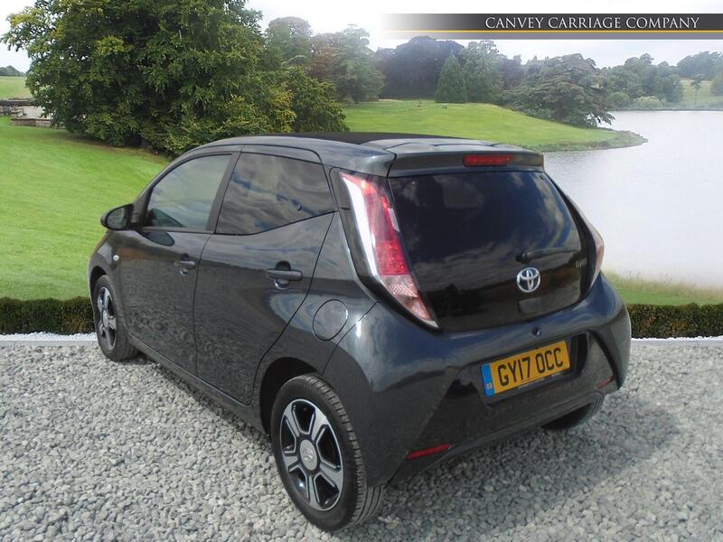 Toyota Aygo view 4