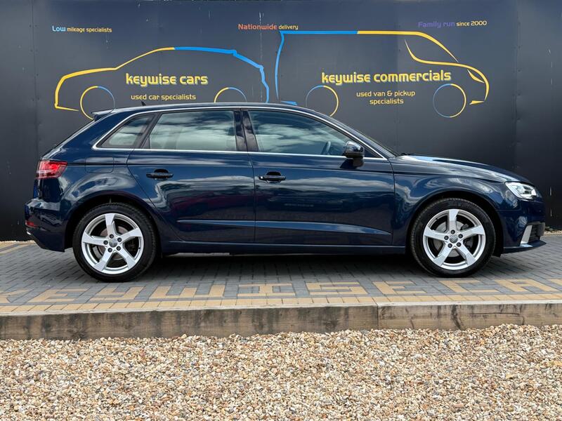 Audi A3 view 7