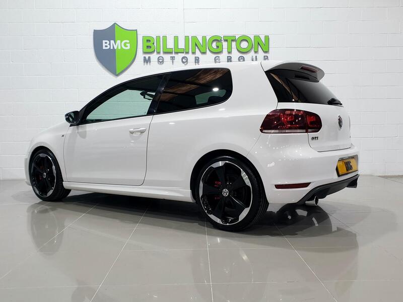 Volkswagen Golf view 5