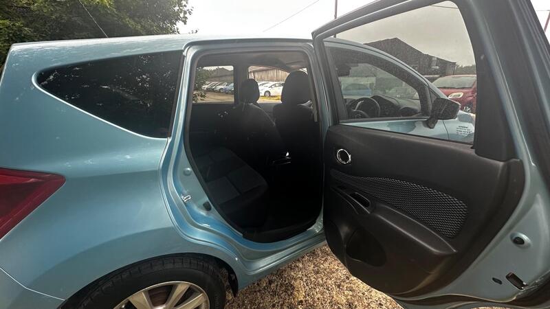 2014 Nissan Note — photo 8