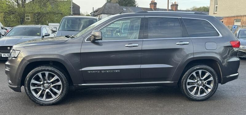 Jeep Grand Cherokee view 2
