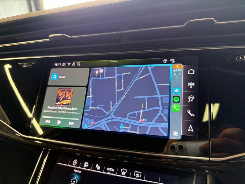 Audi SQ7 view 67