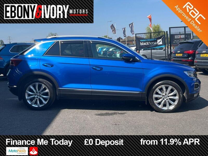 Volkswagen T-Roc view 7