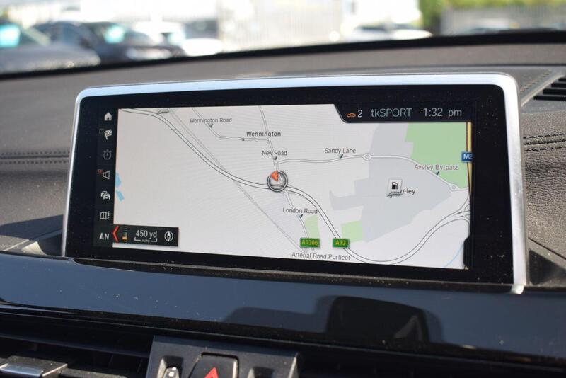 BMW X1 view 4