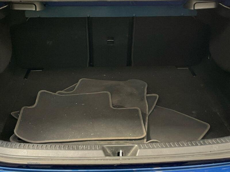 Mercedes-Benz A Class view 4