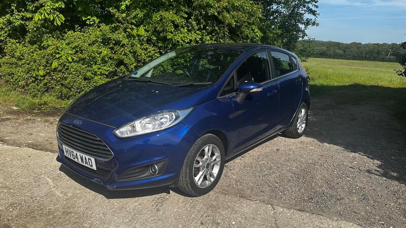 2014 Ford Fiesta — photo 2