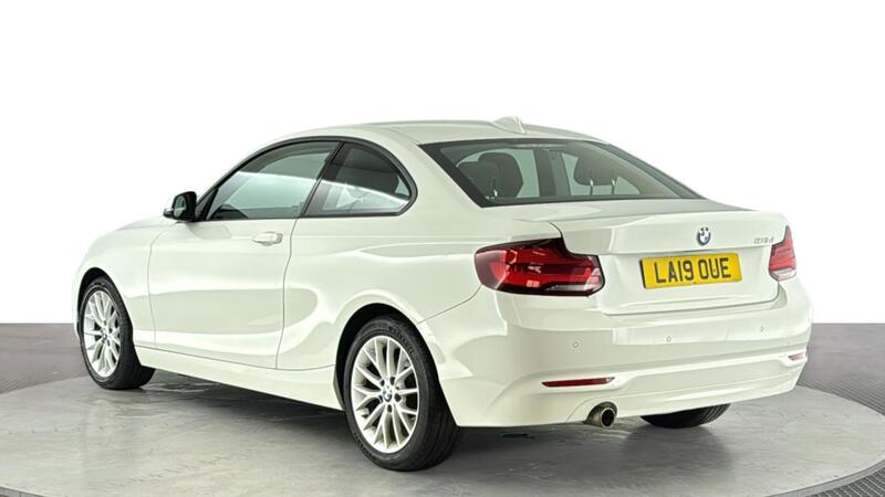 BMW 2 Series view 6