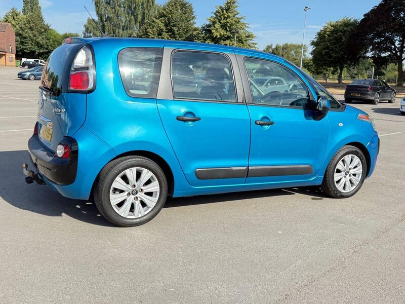 Citroen C3 Picasso view 4