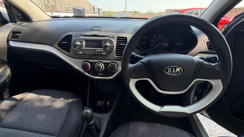 2013 Kia Picanto — photo 10