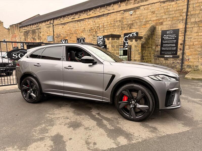 Jaguar F-Pace view 6