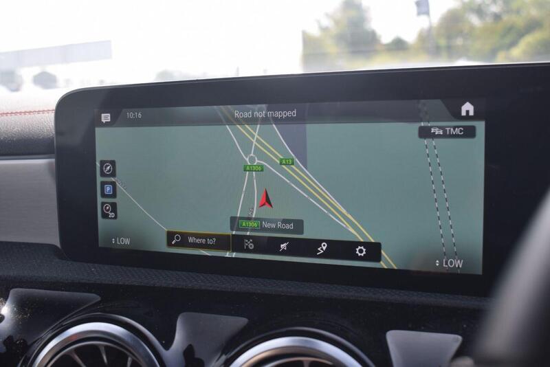 Mercedes-Benz Mercedes-Benz CLA view 2