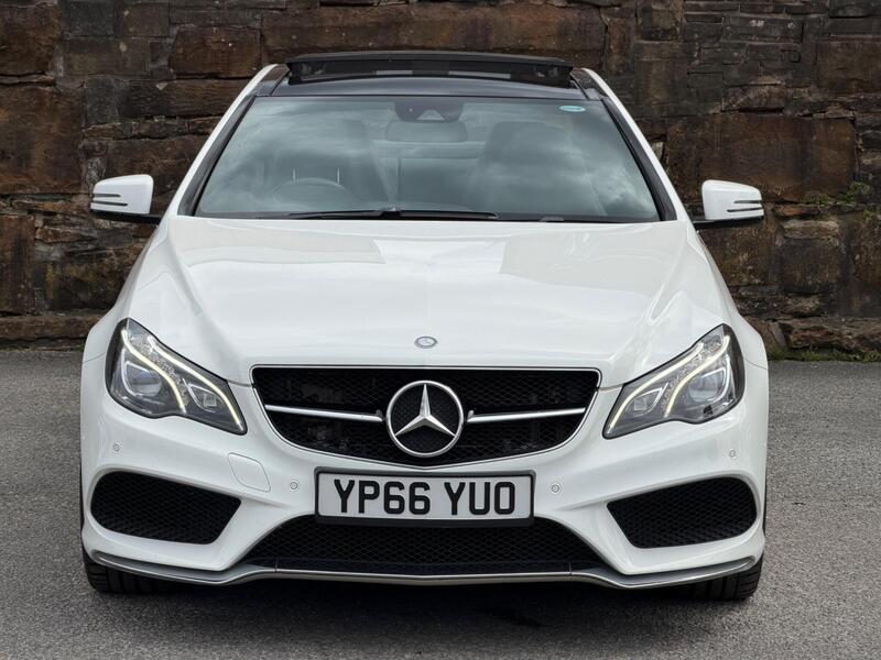 Mercedes-Benz E-Class view 2