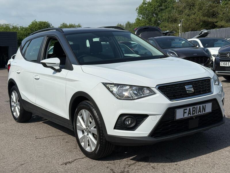 Seat Arona view 4
