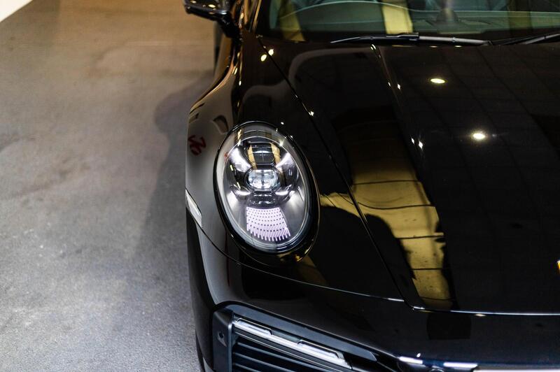 Porsche 911 view 2