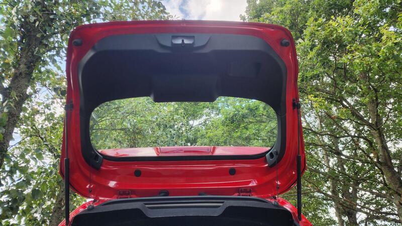 2014 Ford Fiesta — photo 10