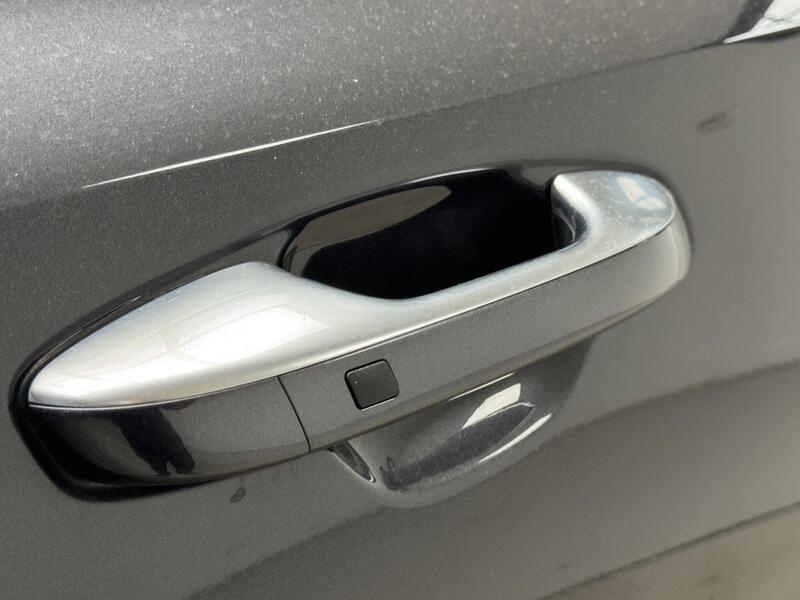 Kia Sorento view 7