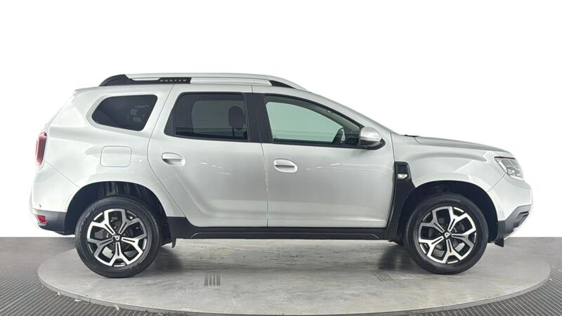 Dacia Duster view 3