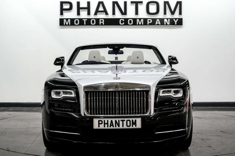 Rolls-Royce Dawn view 3