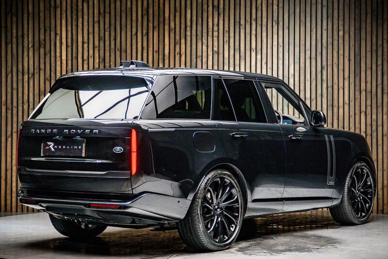 Land Rover Range Rover view 4