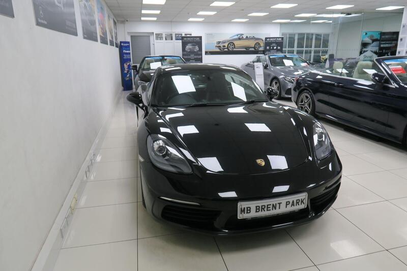 Porsche 718 Cayman view 3