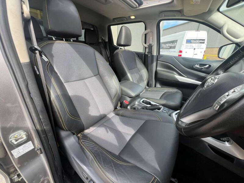 Nissan Navara view 6