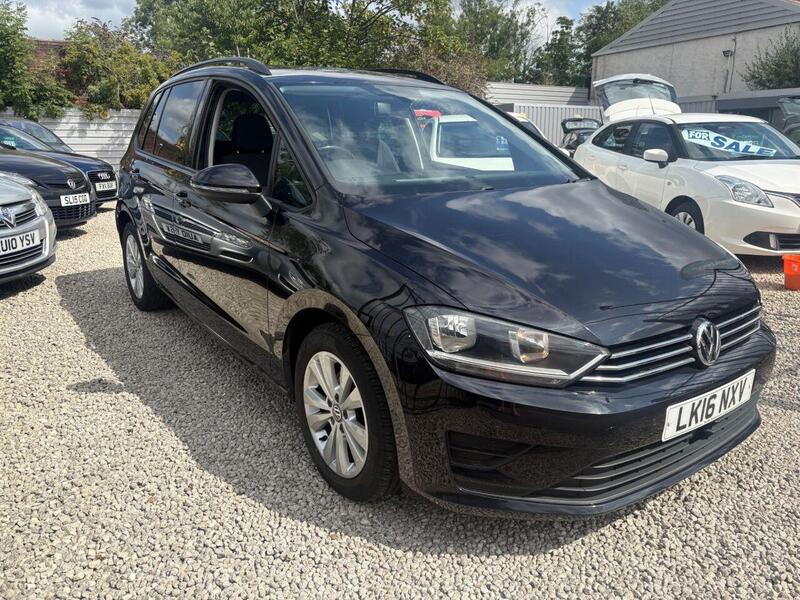 Volkswagen Golf SV main image