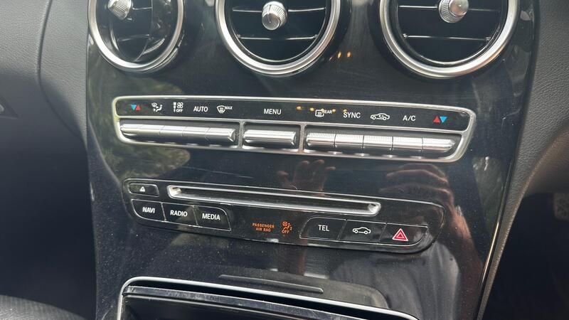 2015 Mercedes-Benz C Class — photo 15