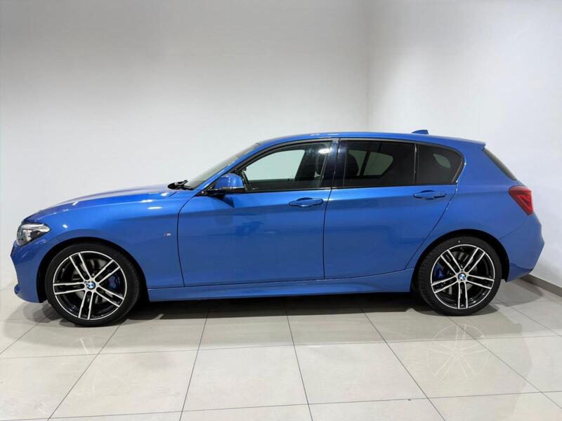 BMW 1 Series view 5
