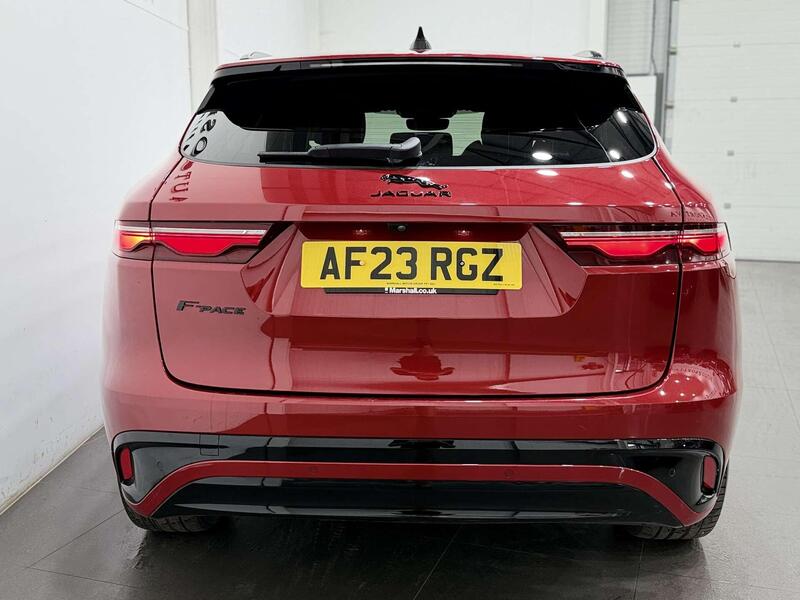 Jaguar F-Pace view 7