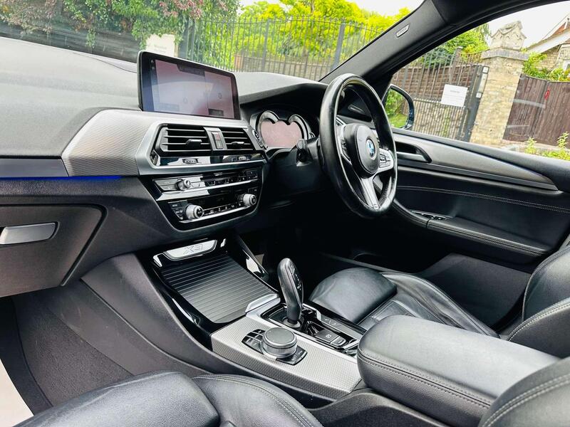 BMW X3 view 6