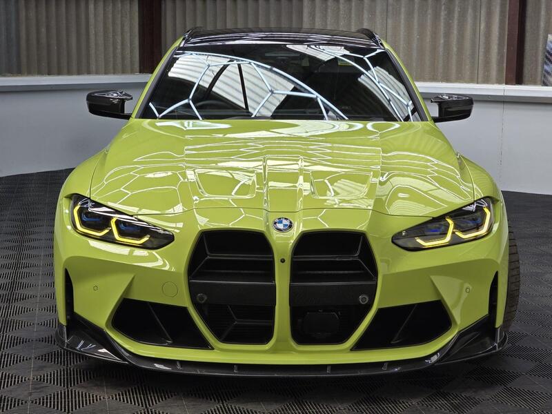BMW M3 view 5