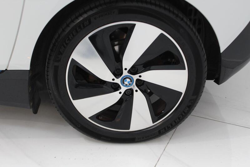 2022 BMW i3 in White — image 14 of 79