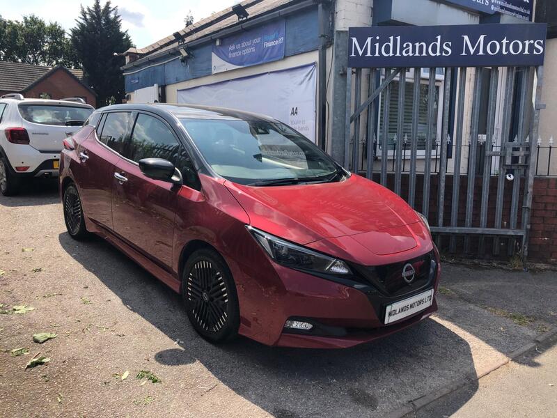 Nissan Leaf main image