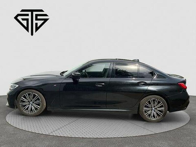 BMW 3 Series view 5